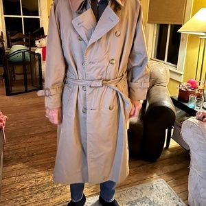 Burberry  Mens Raincoat